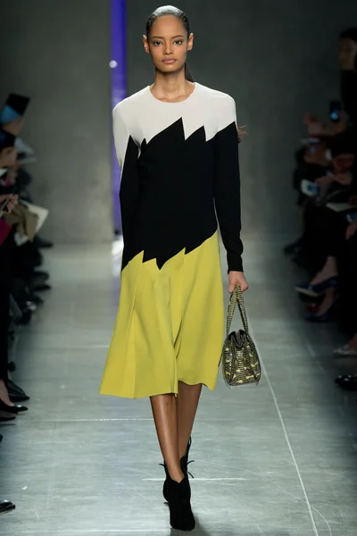 Look 9
